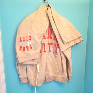 Old Navy Sweatshirt Set Grey-Cream sz. XL